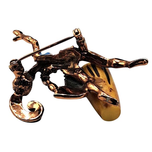 Vintage Dancing Drummer Brooch Untested Bakelite Figural Enamel Lady PIn Costume - Picture 10 of 12